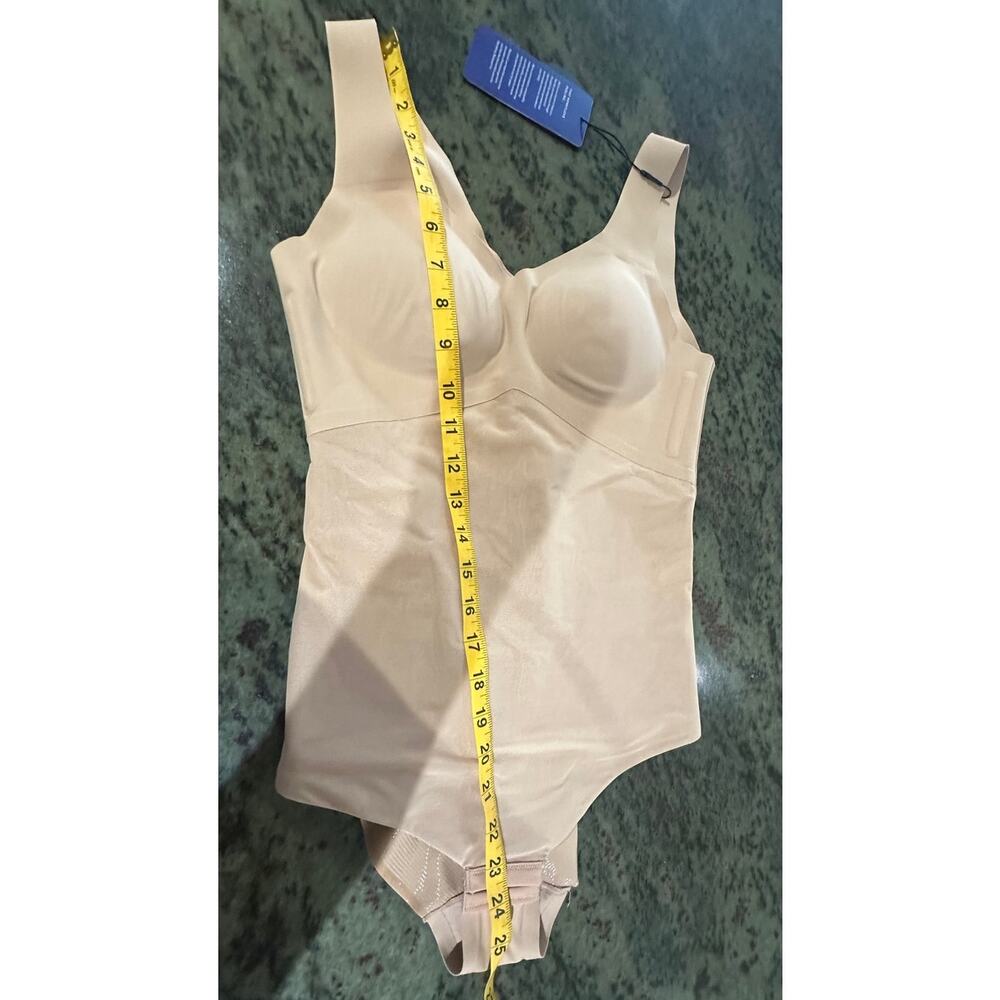 Honeylove LiftWear Tank Bodysuit S Beige Sculpt Shapewear Built In Bra NWT - Picture 12 of 13